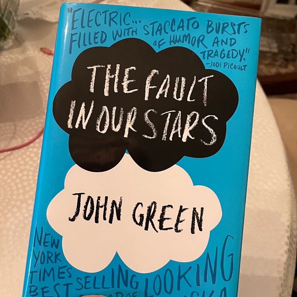 The fault in our stars by John Green. New.
